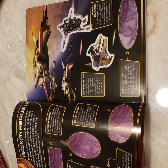 The Ultimate Sticker book Star Wars Battles of the Clone Wars - Picture 4 of 5